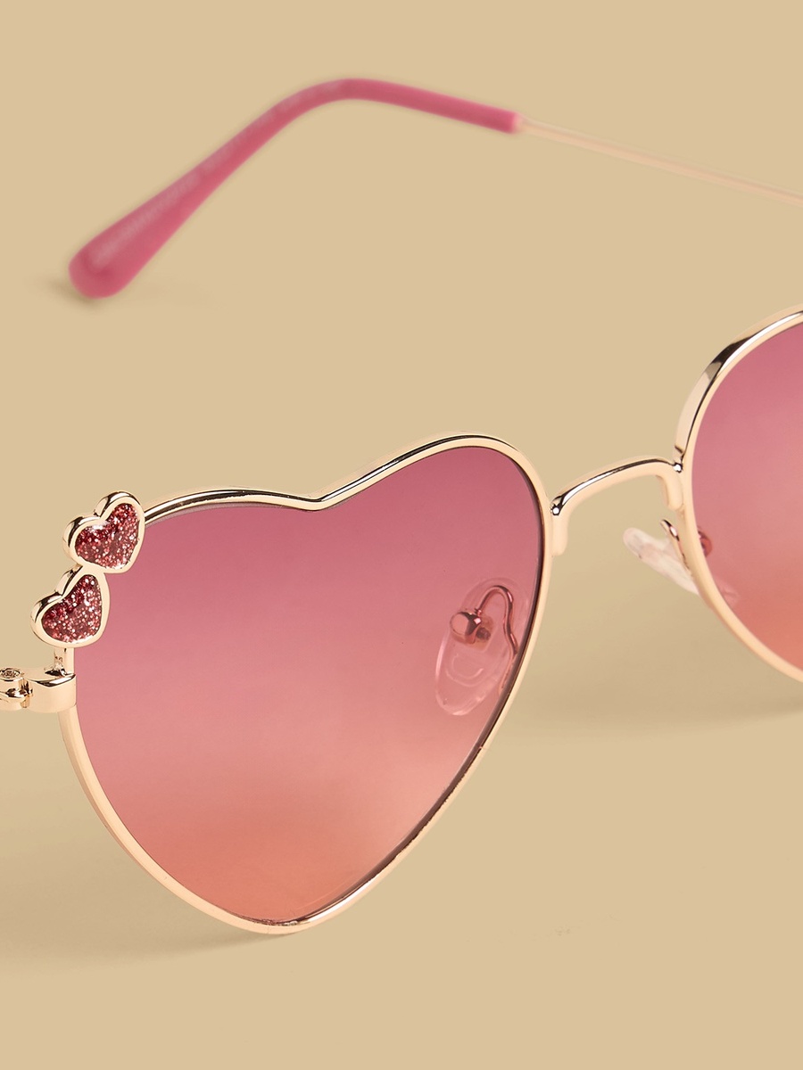 Heart Embellished Metal Sunglasses