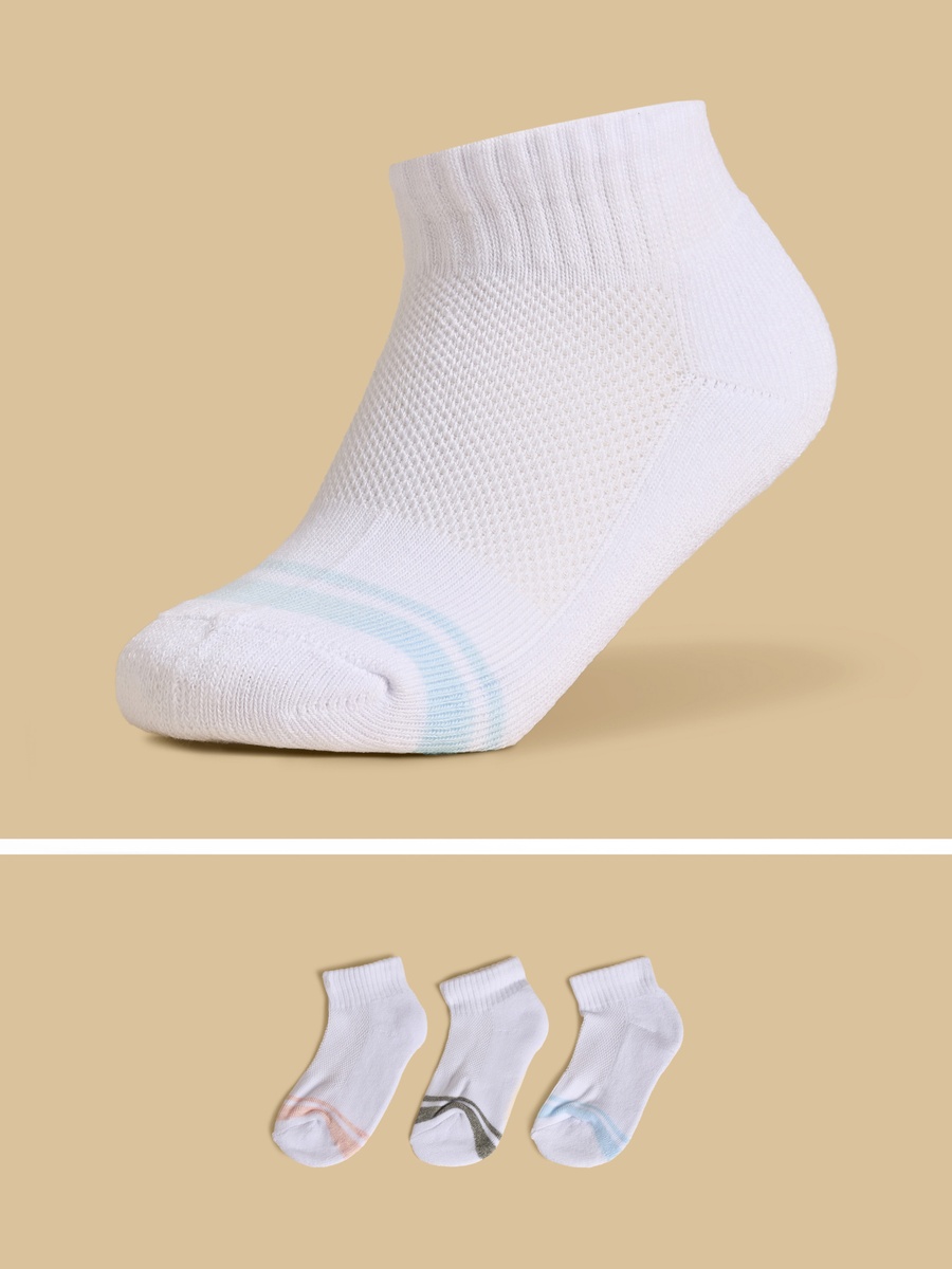Pack of 3 - Textured Ankle Length Socks