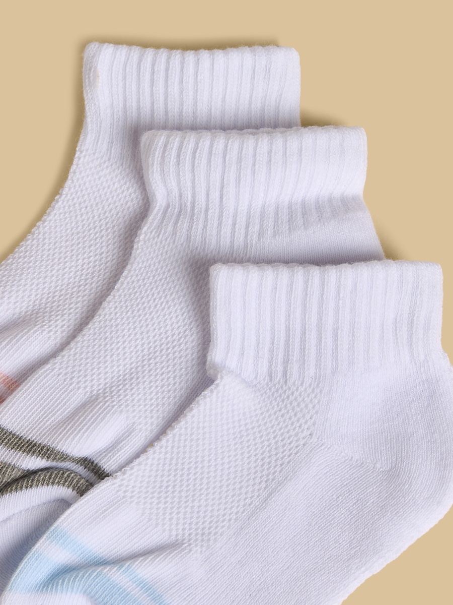 Pack of 3 - Textured Ankle Length Socks