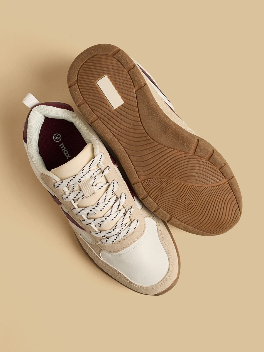 Panelled Lace-Up Sports Shoes