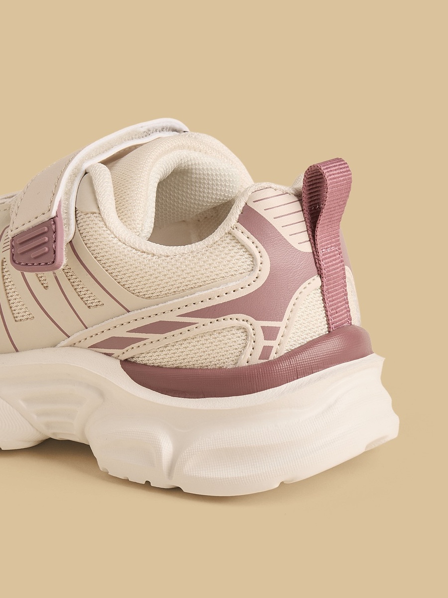 Panelled Sports Shoes with Hook and Loop Closure