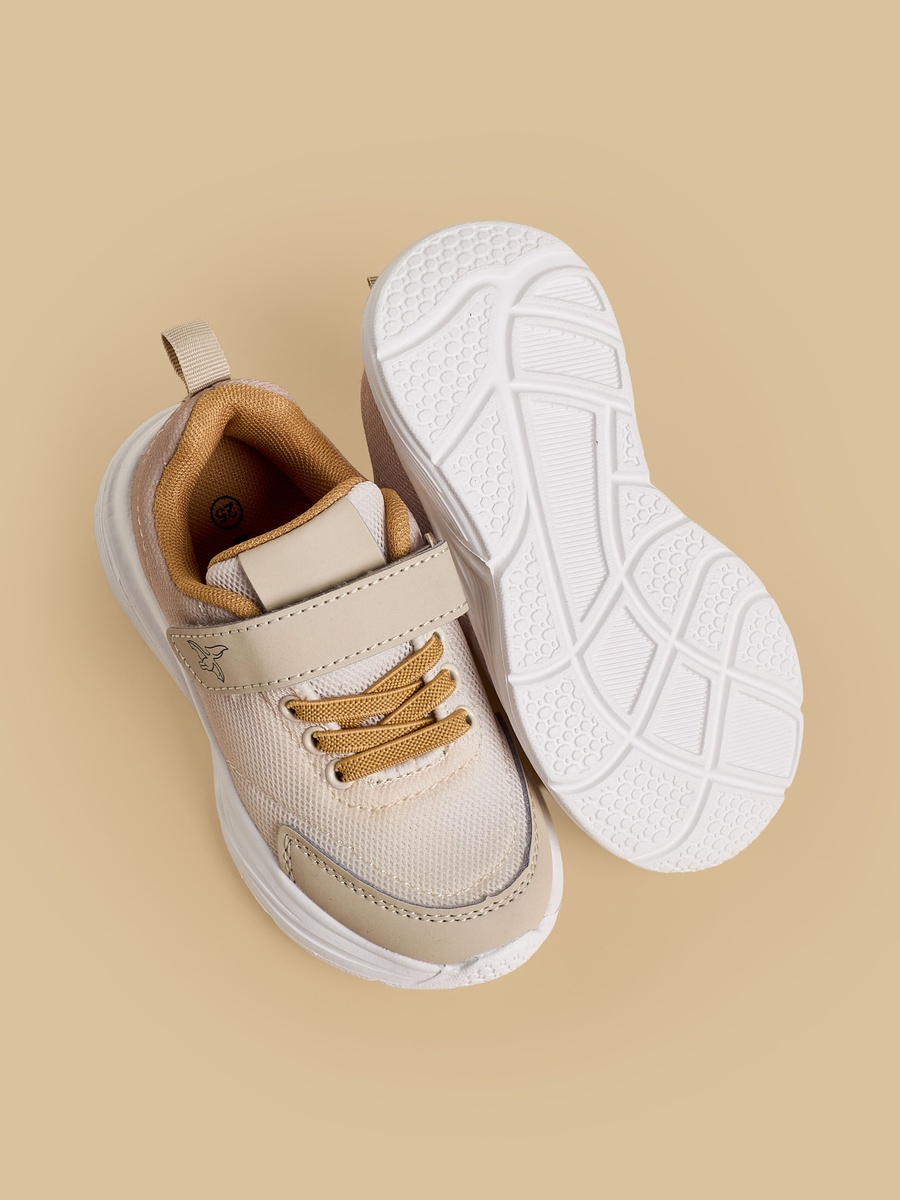 Panelled Sports Shoes with Hook and Loop Closure