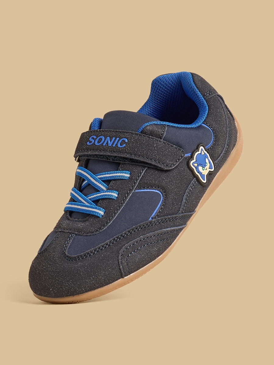 Sonic the Hedgehog Applique Sports Shoes with Hook and Loop Closure