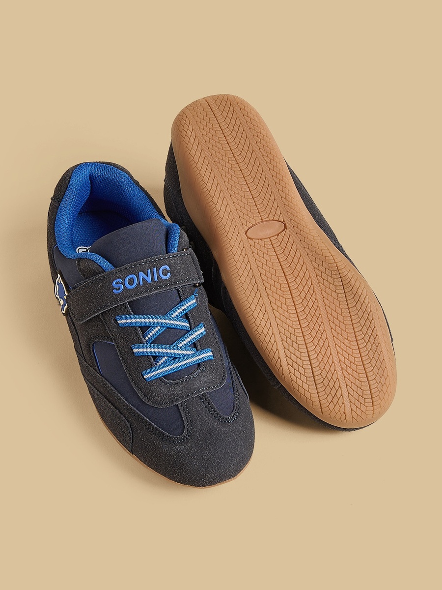 Sonic the Hedgehog Applique Sports Shoes with Hook and Loop Closure
