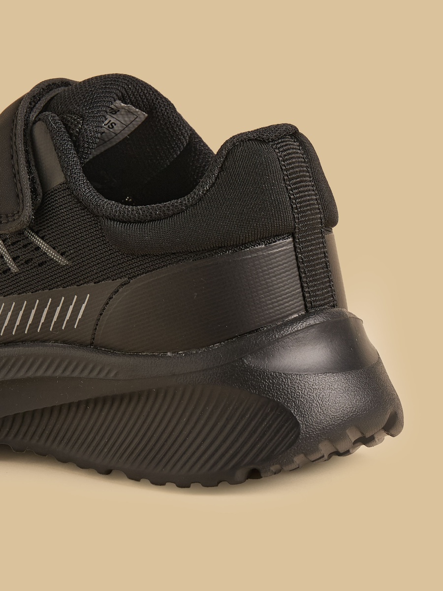 Textured Sports Shoes with Hook and Loop Closure