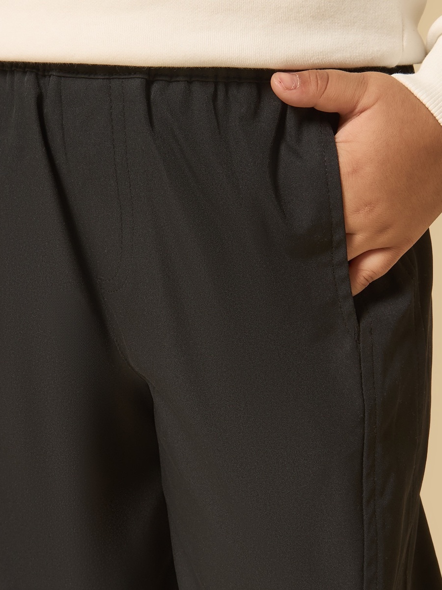 Panelled Pull-On Pants