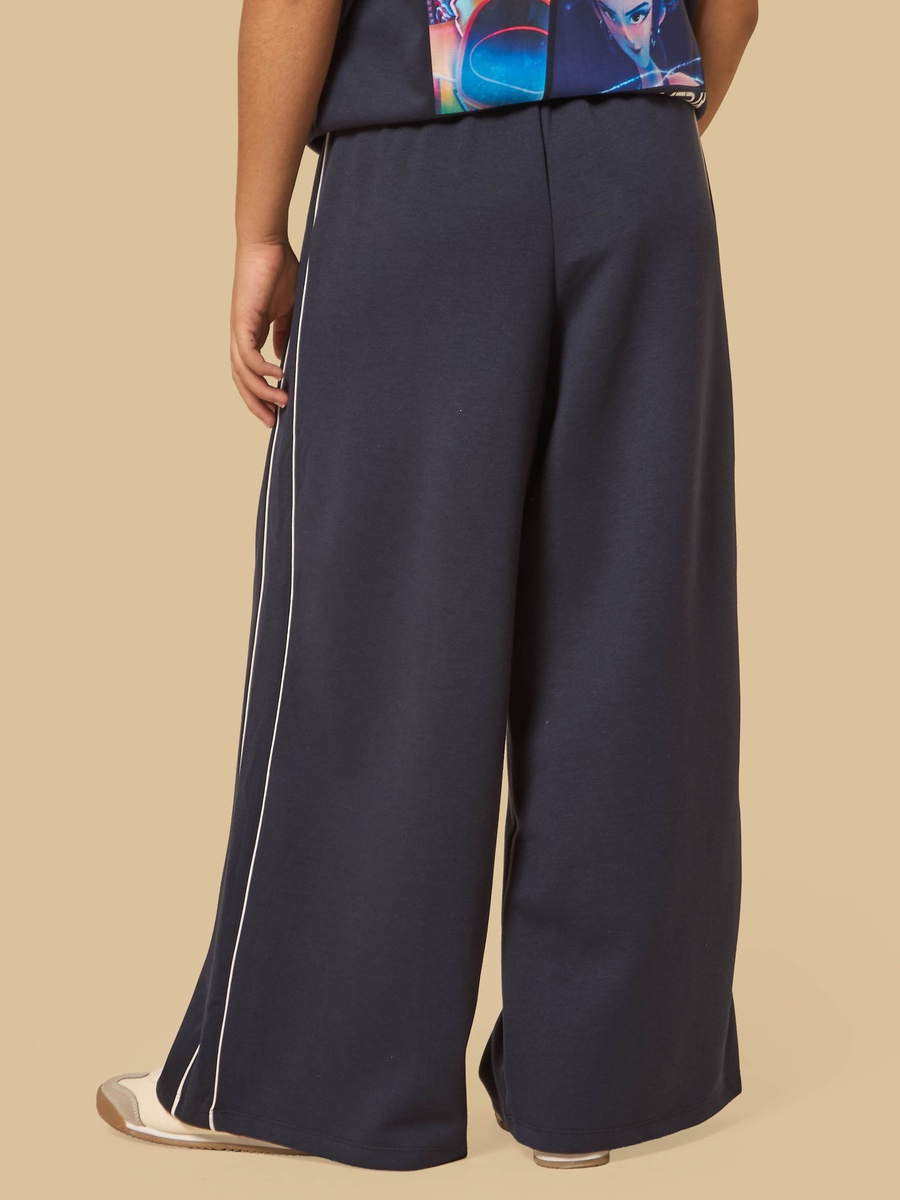Piping Accent Wide Leg Pants