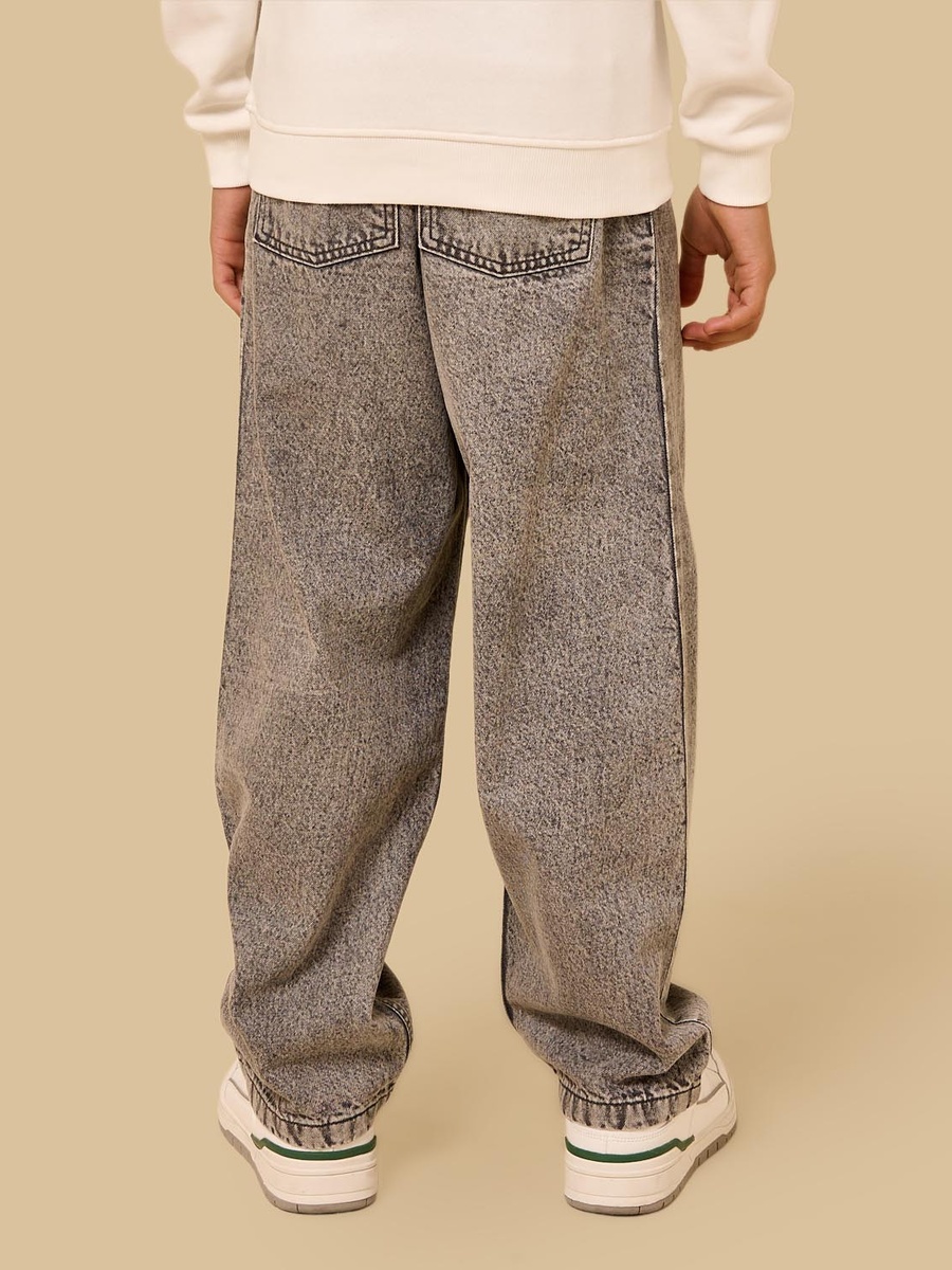 Baggy Fit Jeans