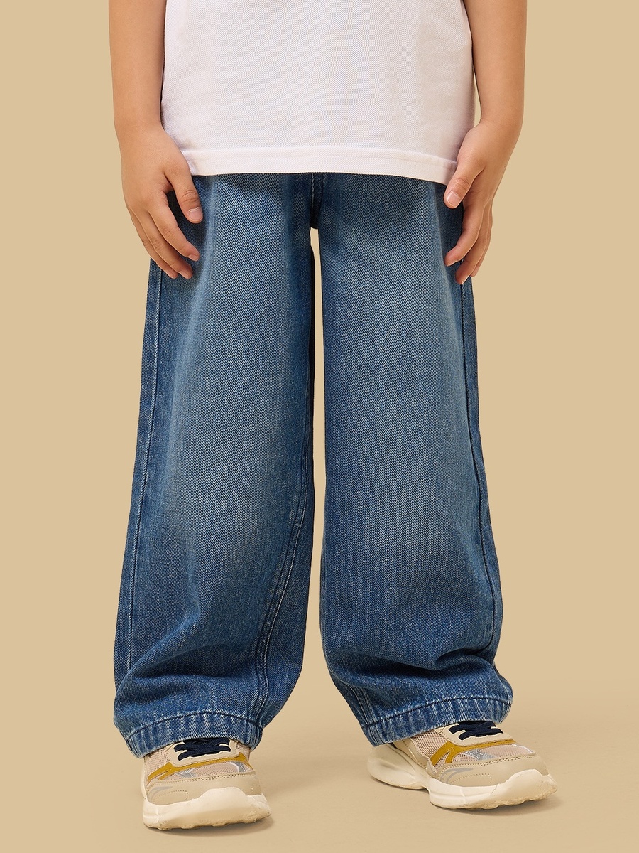 Wide Leg Pull-On Jeans