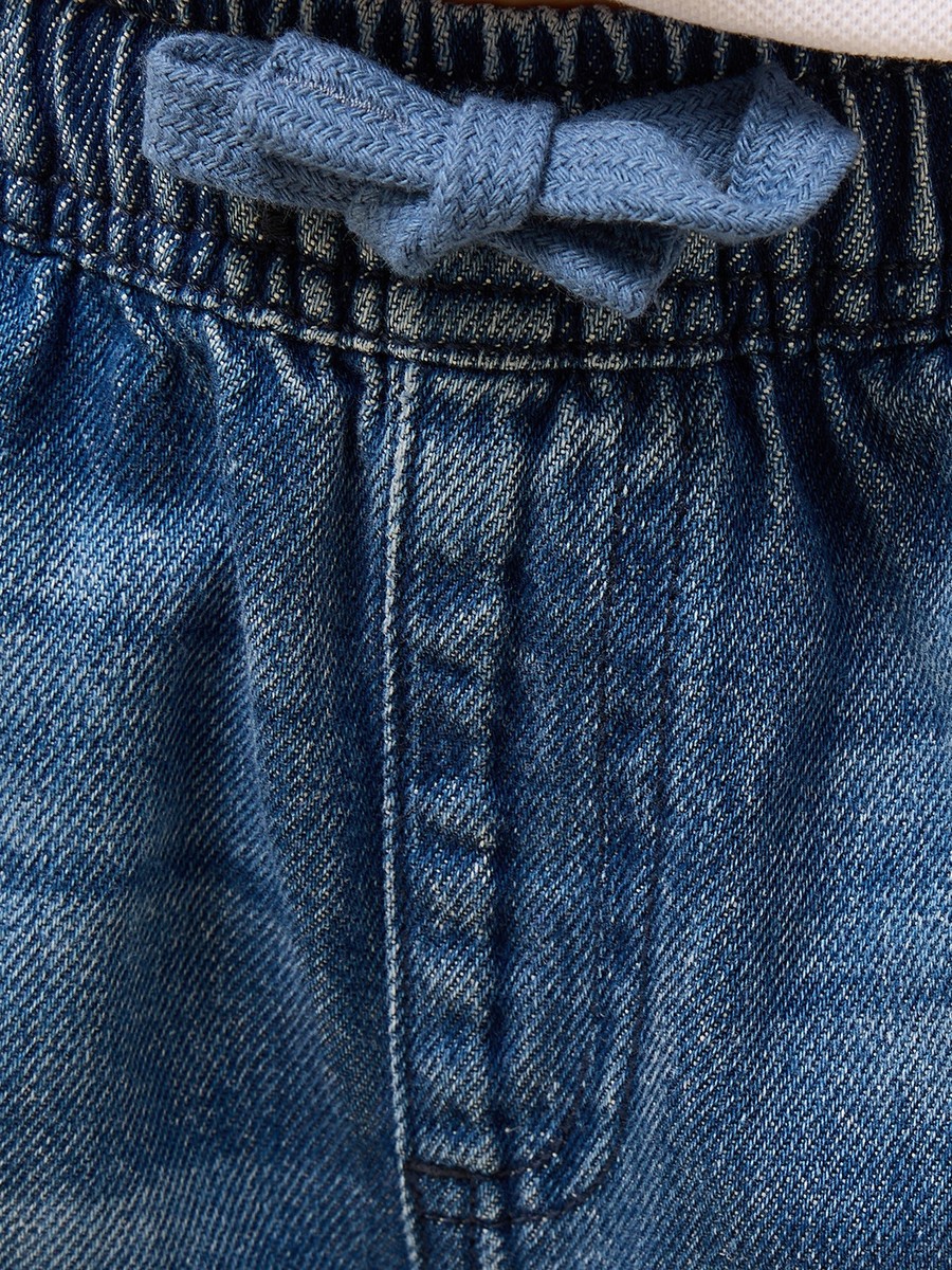 Wide Leg Pull-On Jeans