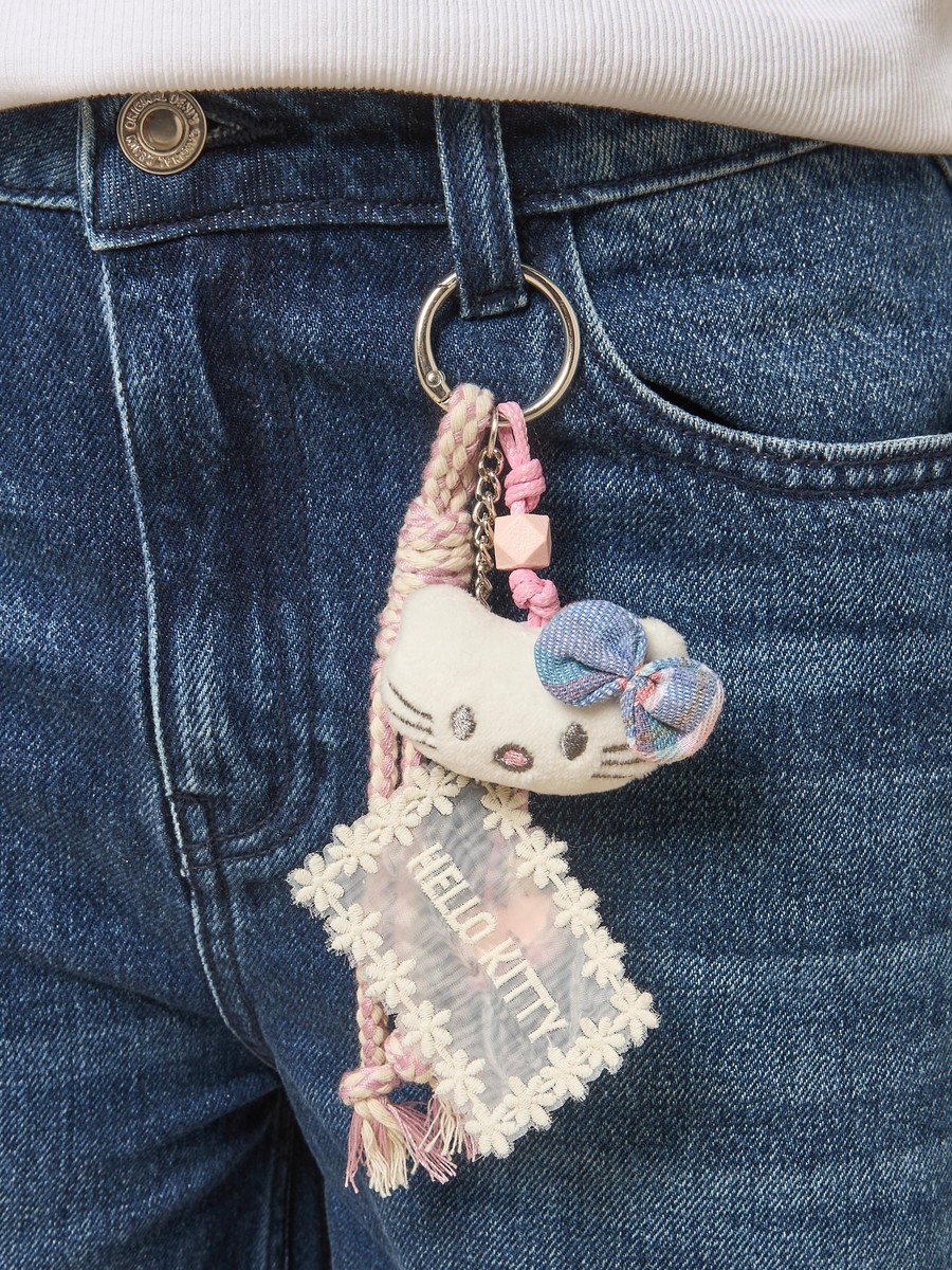 Wide Leg Jeans with Hello Kitty Keyring Chain