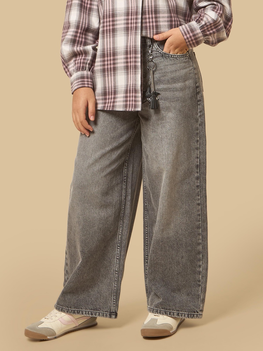 Wide Leg Jeans with Keyring Charm