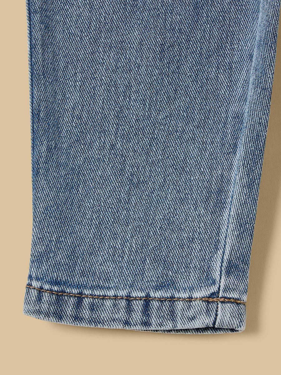 Balloon Fit Jeans