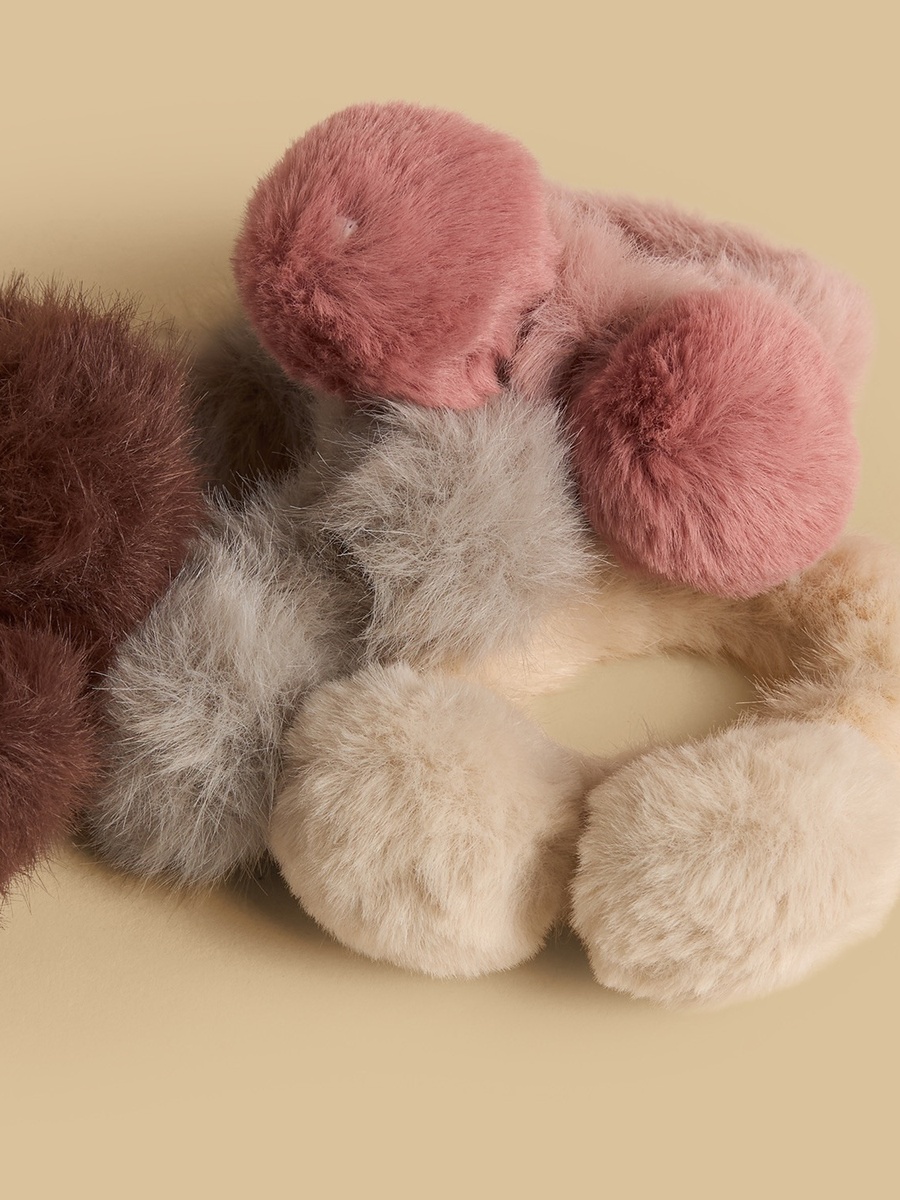 Pack of 4 -  Faux Fur Scrunchy