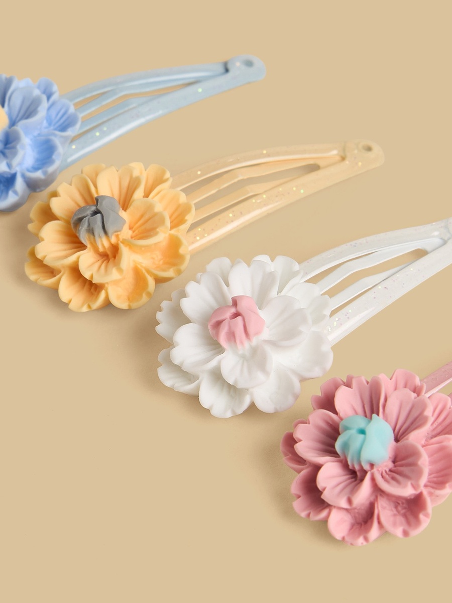 Pack of 8 - Floral Accent Hair Clip