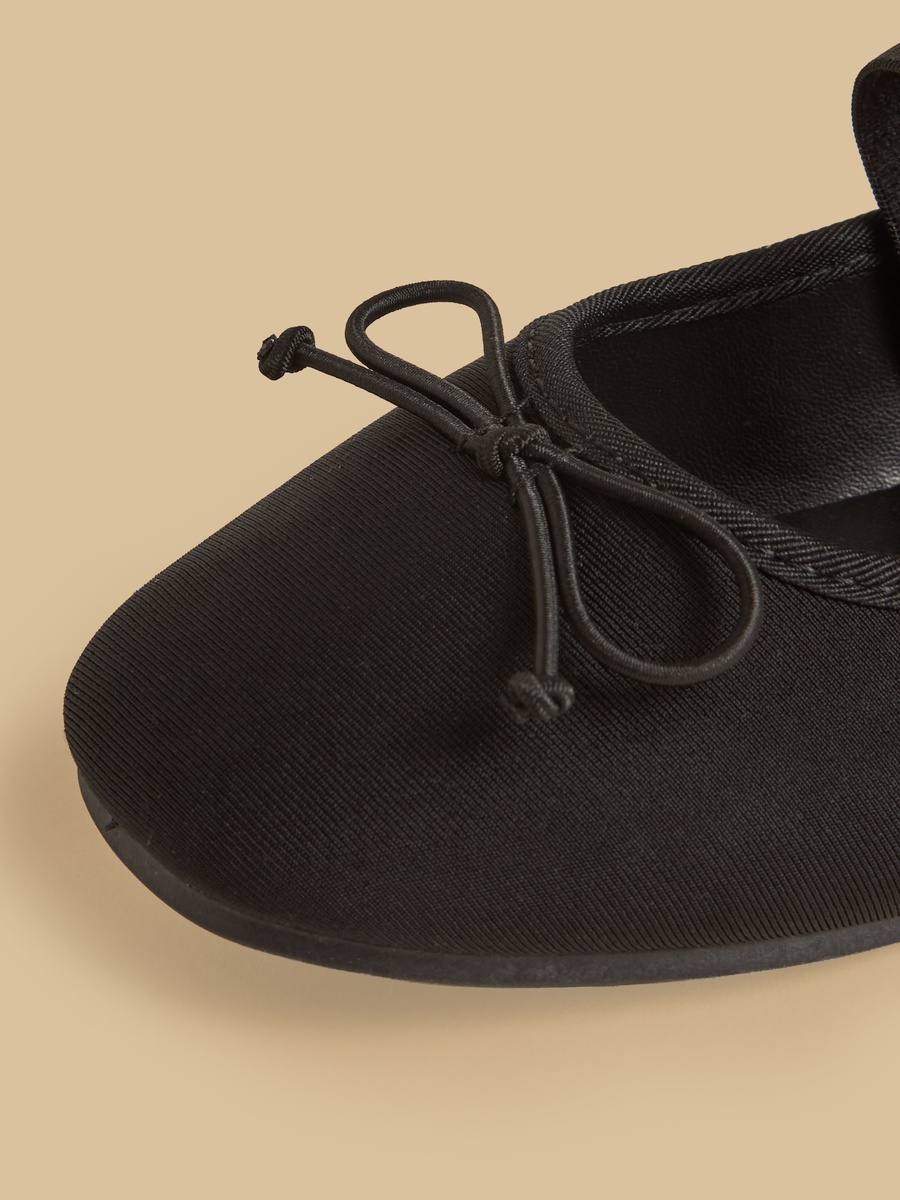 Bow Accent Ballerina Shoes with Elastic Strap