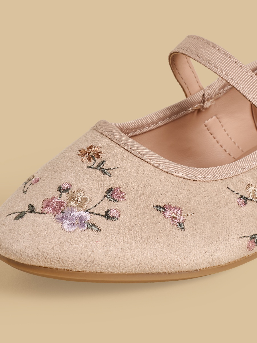Embroidered Mary Jane Shoes with Buckle Closure