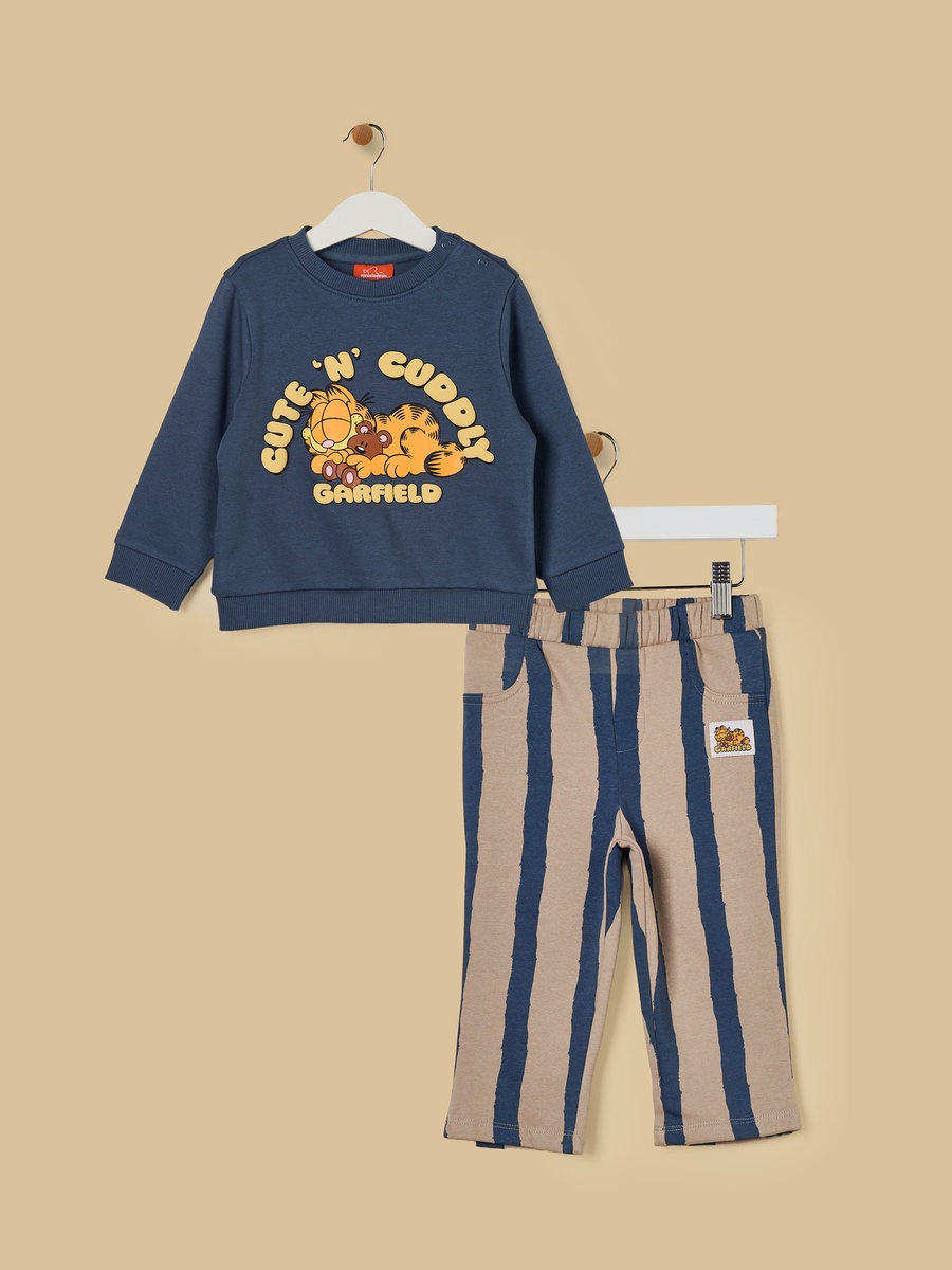 Garfield Print Sweatshirt and Pants Set