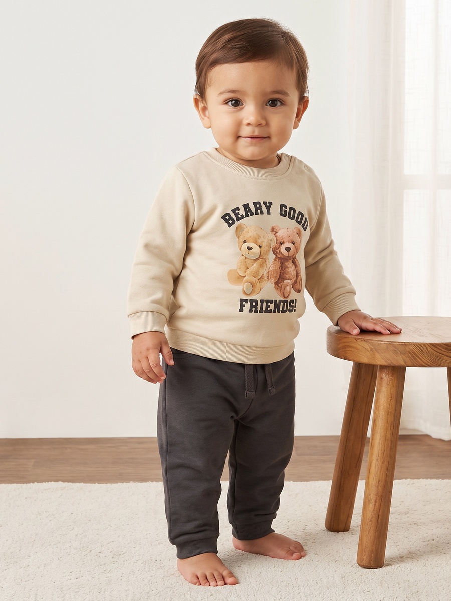 Bear Print Sweatshirt and Joggers Set