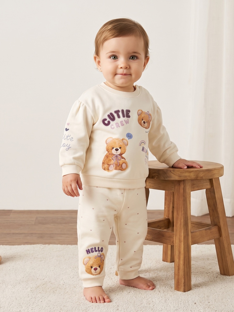 Teddy Bear Print Sweatshirt and Joggers Set