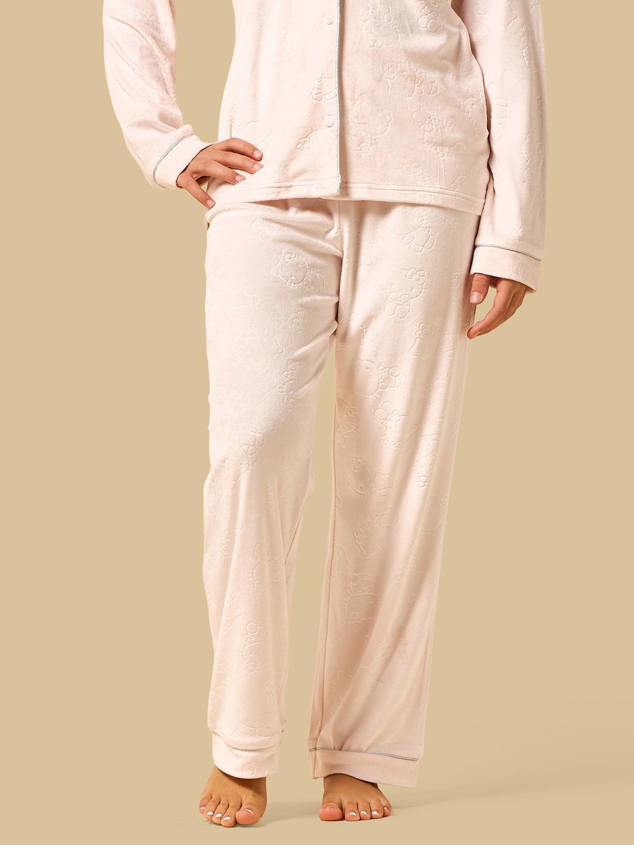 Hello Kitty Embossed Pyjama Set