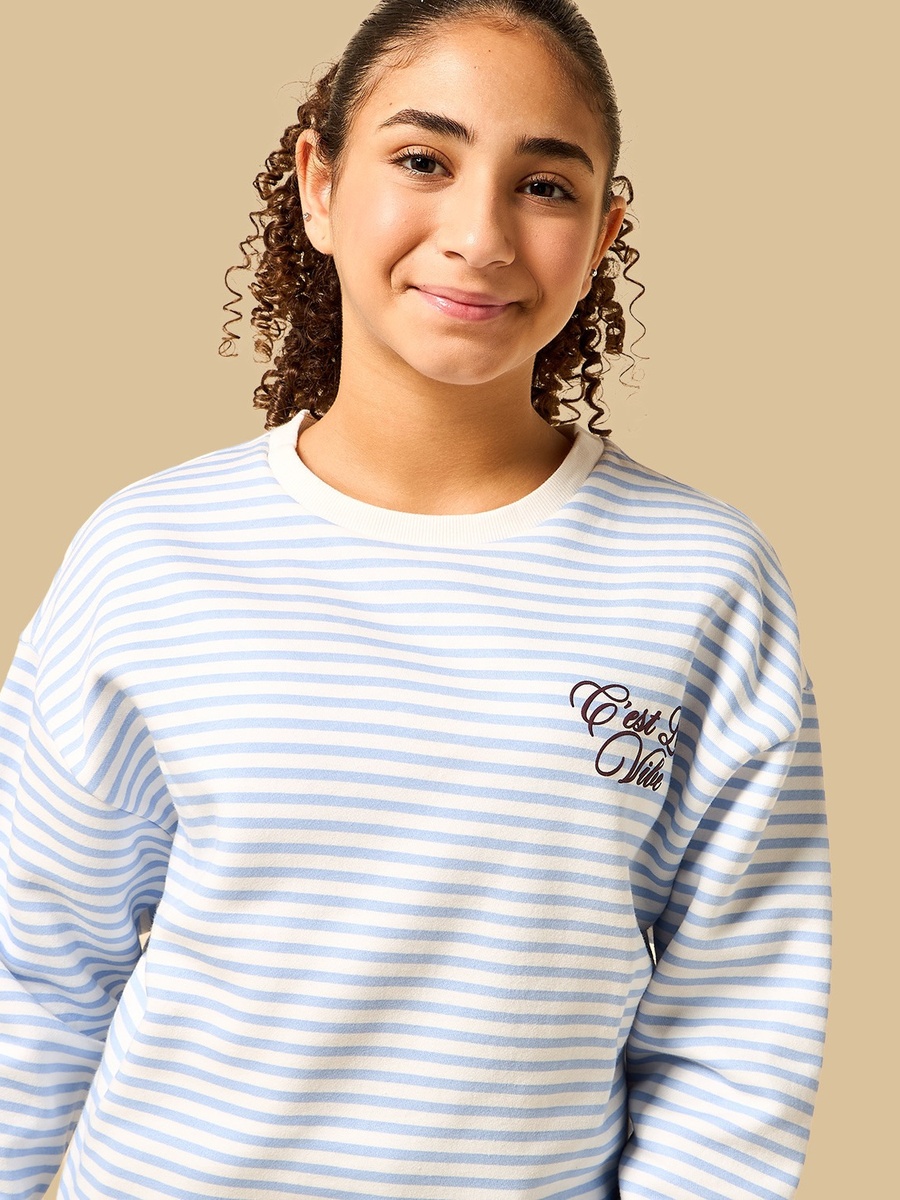 Striped Oversized Sweatshirt