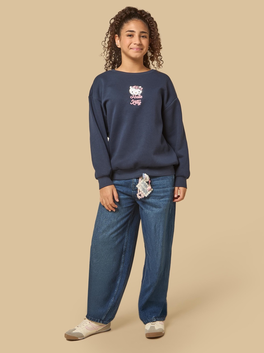 Hello Kitty Print Oversized Sweatshirt