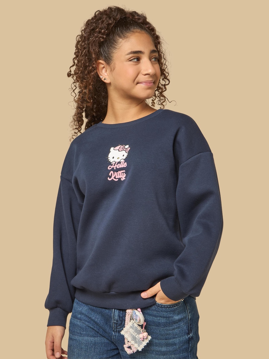 Hello Kitty Print Oversized Sweatshirt