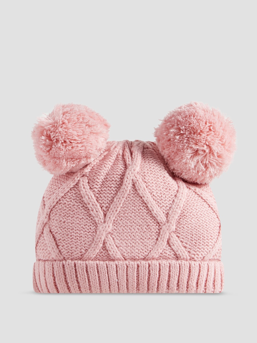 Cap and Booties with Knit Texture