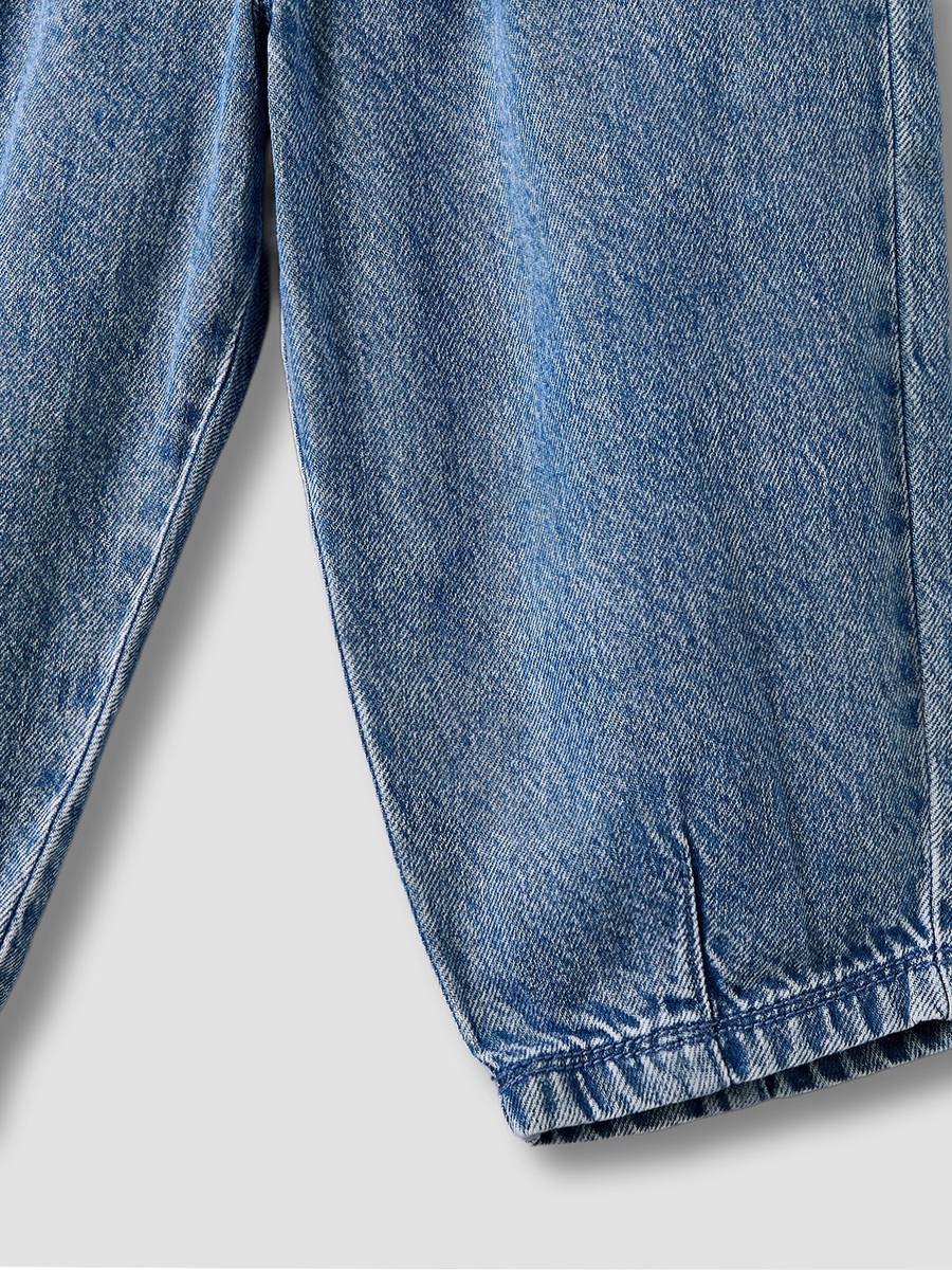 Mid-Rise Wide Leg Jeans with Pockets