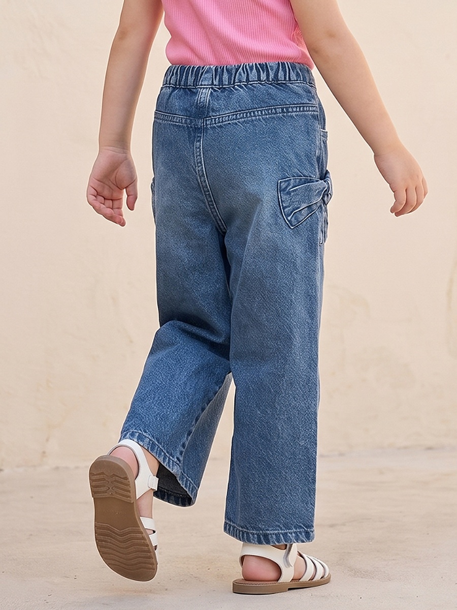 Button Closure Jeans with Pockets