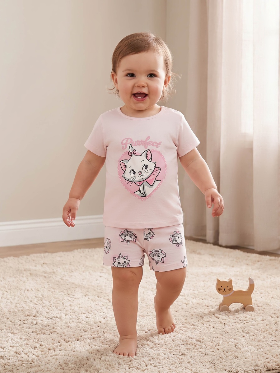 Crew Neck Short Sleeves T-Shirt and Shorts Set with Marie Print