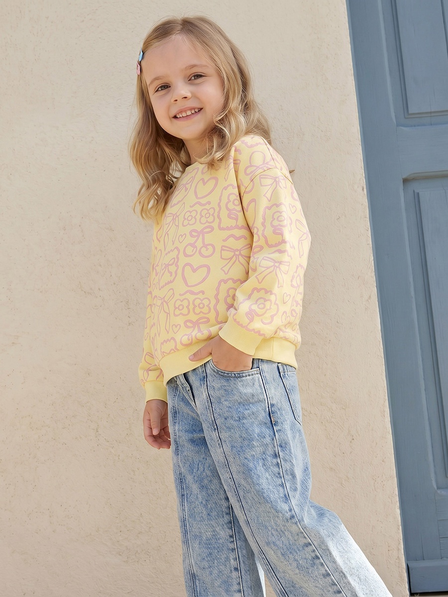 Butterfly Print Sweatshirt with Long Sleeves