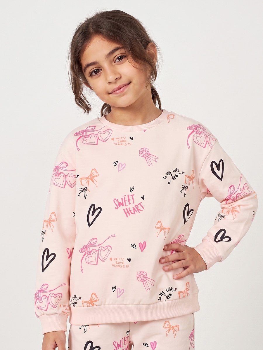 Heart Print Sweatshirt with Long Sleeves