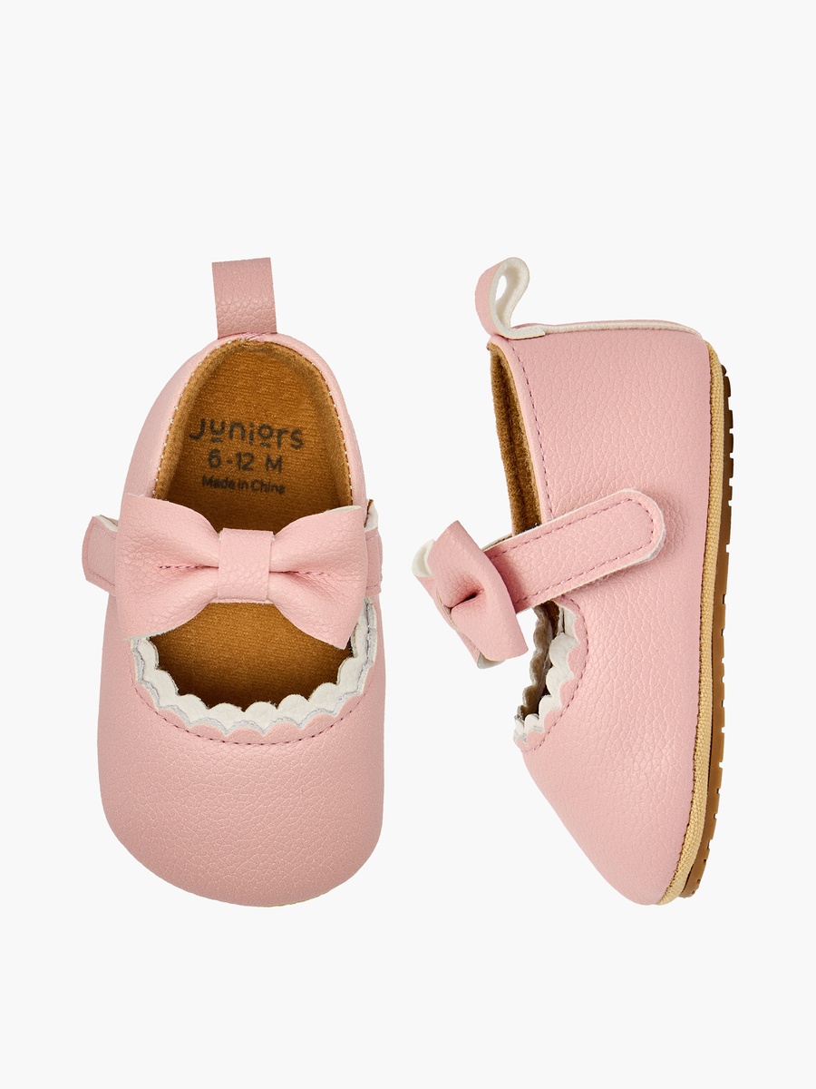 Mary Jane Shoes with Bow Accent