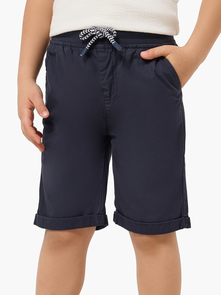 Solid Shorts with Drawstring Closure and Pockets