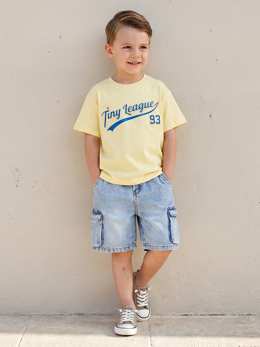 Crew Neck Short Sleeves T-Shirt with Typographic Print