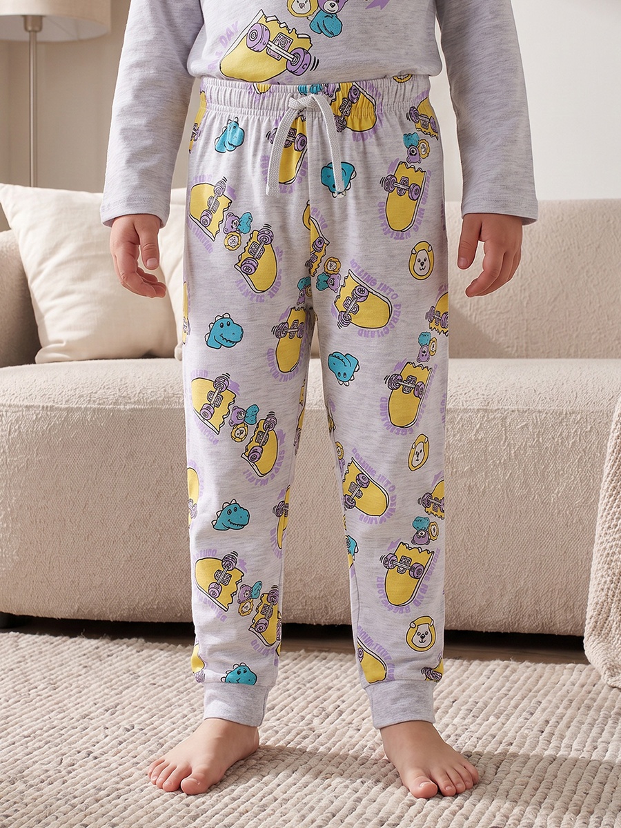 Cotton Crew Neck Long Sleeves Pyjama Set with Skate Board Print