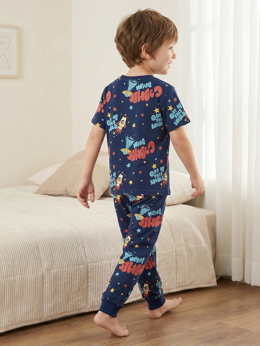 Cotton Crew Neck Short Sleeves Pyjama Set with Space Print