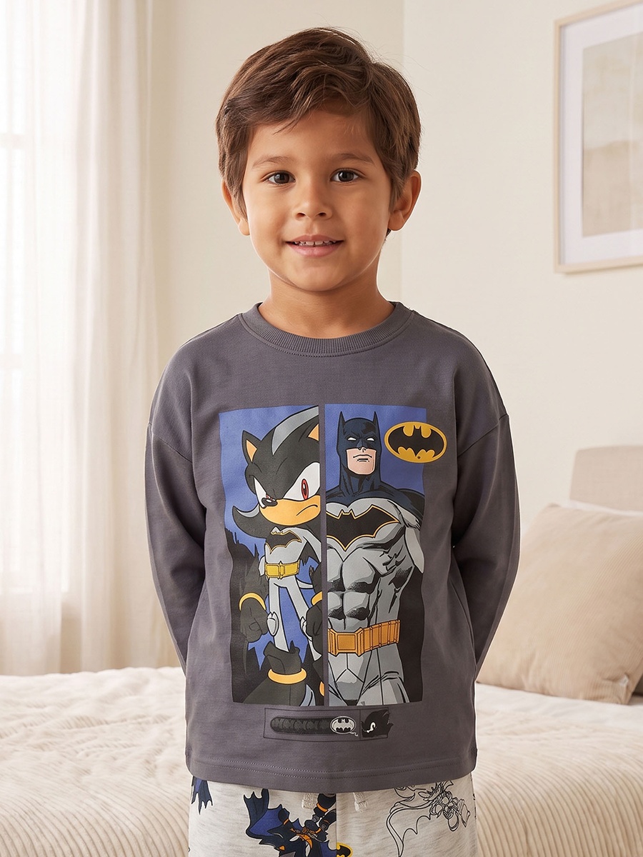 Cotton Crew Neck Long Sleeves Pyjama Set with Batman Print