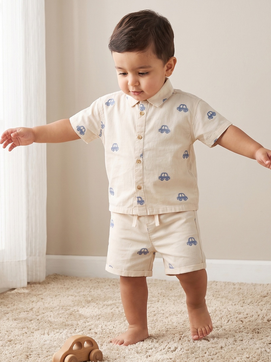 Collared Short Sleeves Shirt and Shorts Set with Car Print