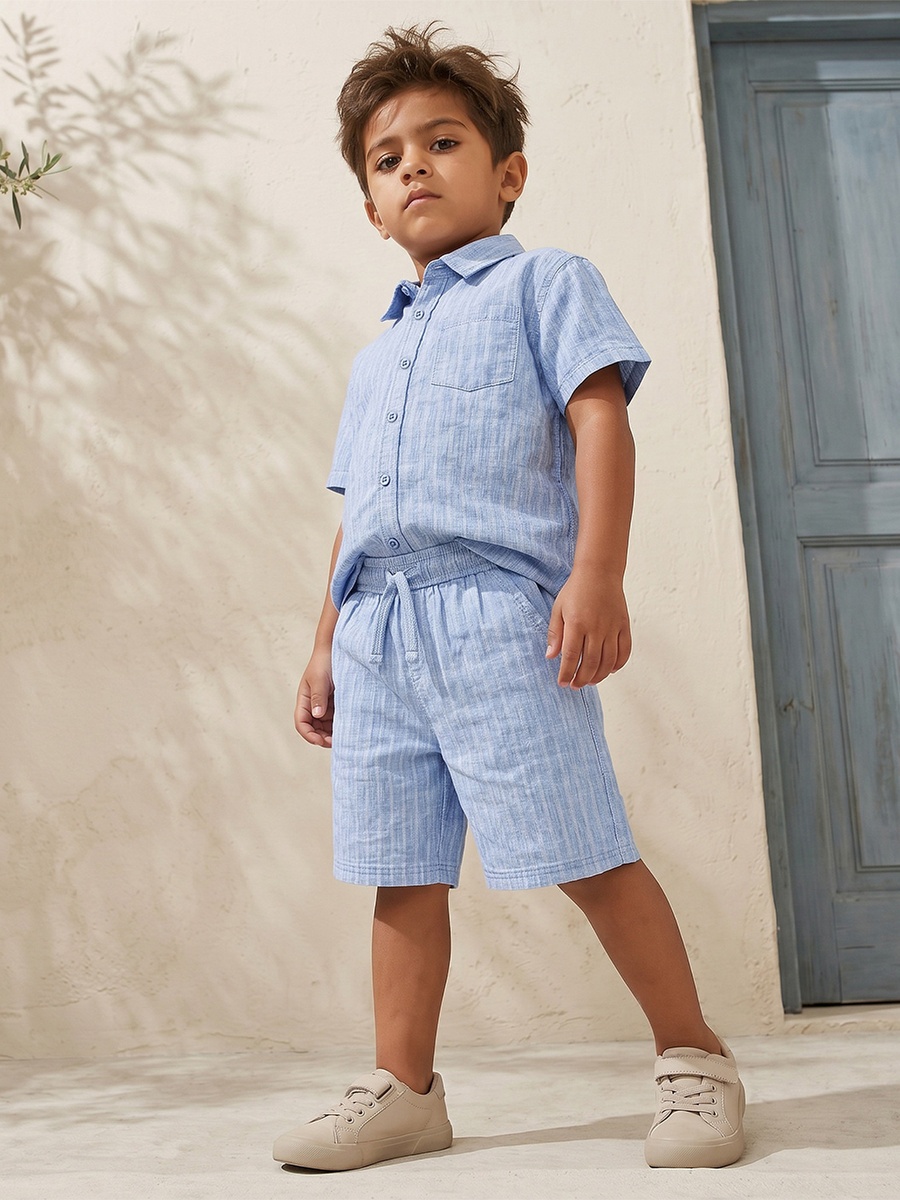 Collared Short Sleeves Shirt and Shorts Set with Striped Design
