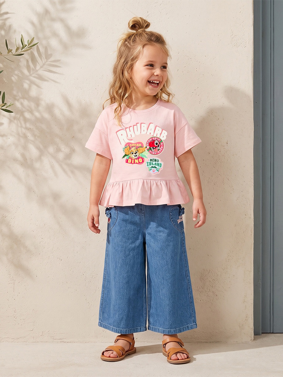 Peplum Top and Wide Leg Jeans Set with Graphic Print