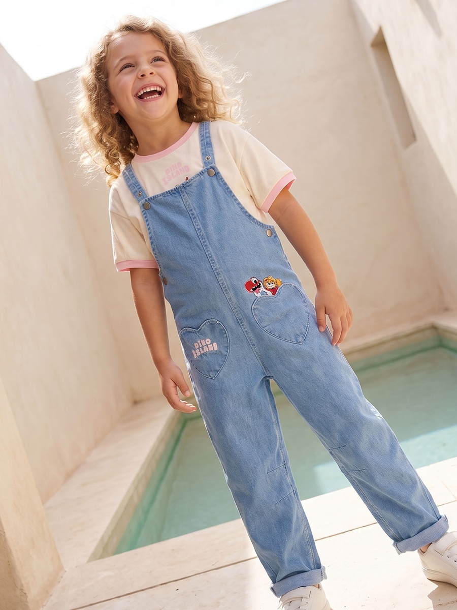 Crew Neck Short Sleeves T-Shirt and Dungaree Set with Paw Patrol Print