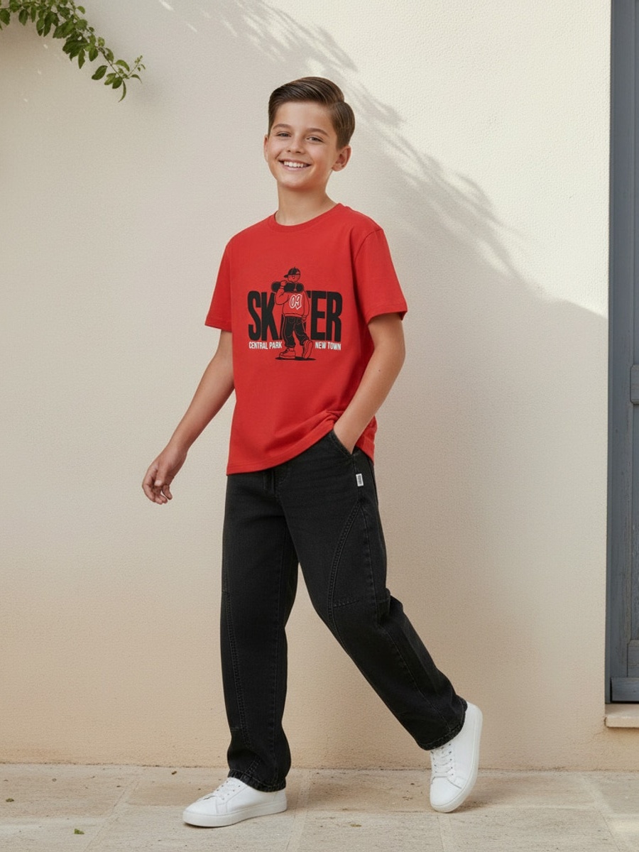 Crew Neck Short Sleeves T-Shirt and Pants Set with Skater Print