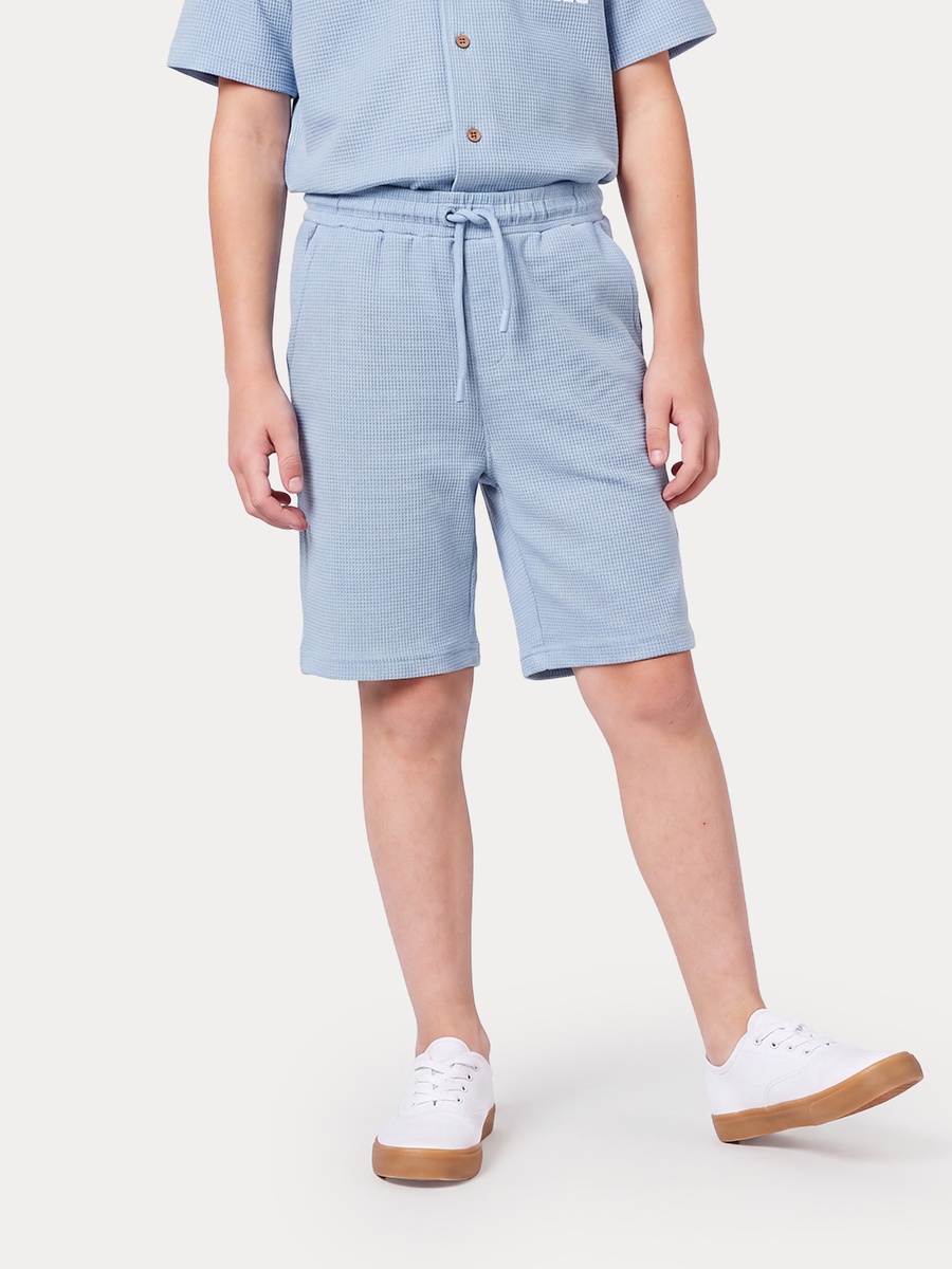 Camp Collar Short Sleeves Shirt and Shorts Set with Los Angeles Embroidery
