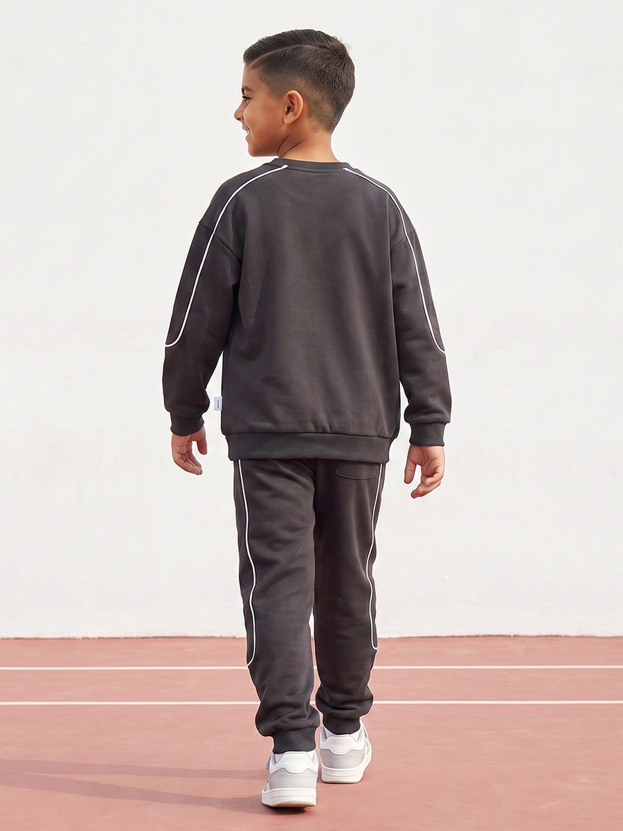Crew Neck Long Sleeves Sweatshirt and Joggers Set with Contrast Piping