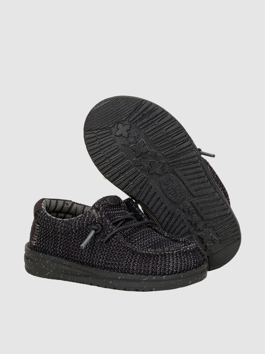Wally Stretch Sox Shoes