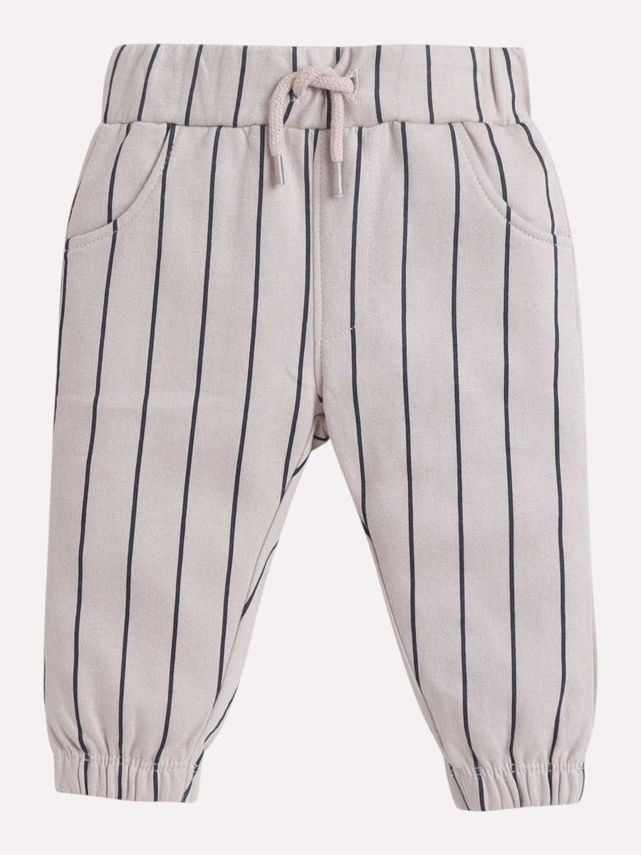 Boys Graphic Sweatshirt and Striped Joggers Set
