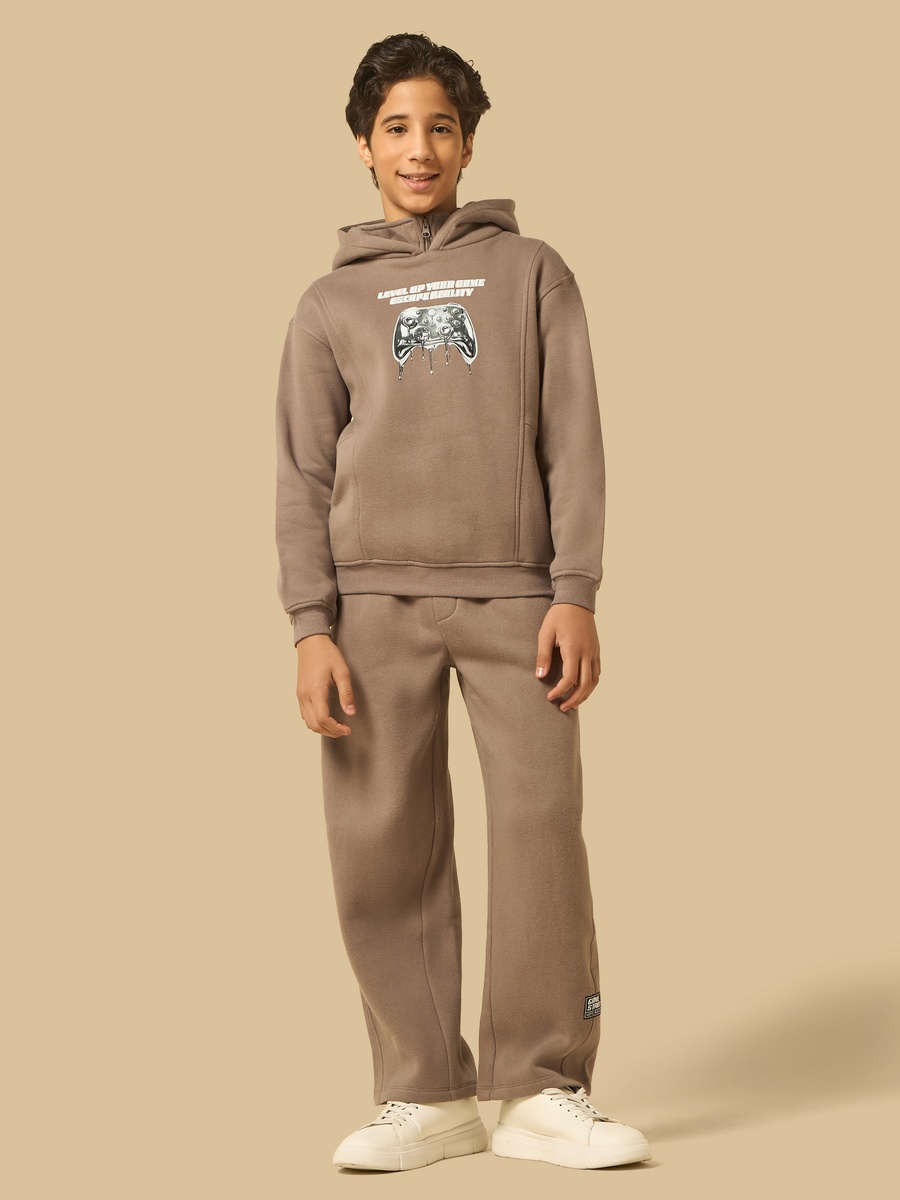 Game Print Cut and Sew Sweatshirt and Joggers Set